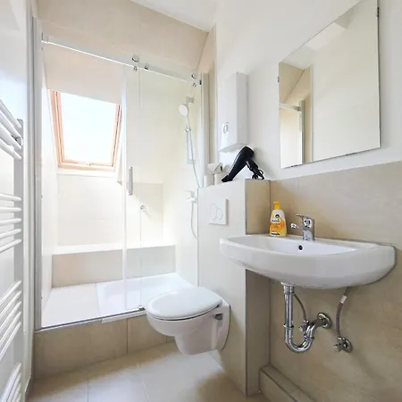 Apartment Raj Living - 3 - Maisonette - Balcony - 20 Min Messe Dus And Old Town Dus *