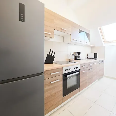 Tolstov - 4 - Maisonette - Balcony - 20 Min Messe Dus And Old Town Dus 公寓 杜塞尔多夫