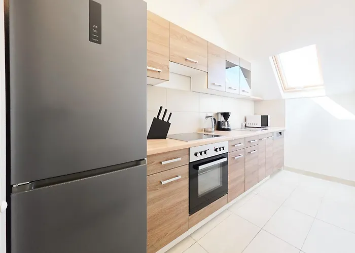 Tolstov - 4 - Maisonette - Balcony - 20 Min Messe Dus And Old Town Dus Apartment Düsseldorf