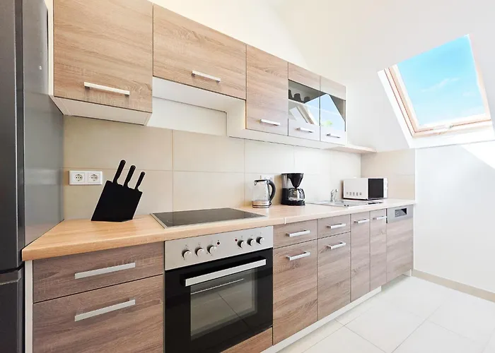 Tolstov - 4 - Maisonette - Balcony - 20 Min Messe Dus And Old Town Dus Apartment Düsseldorf